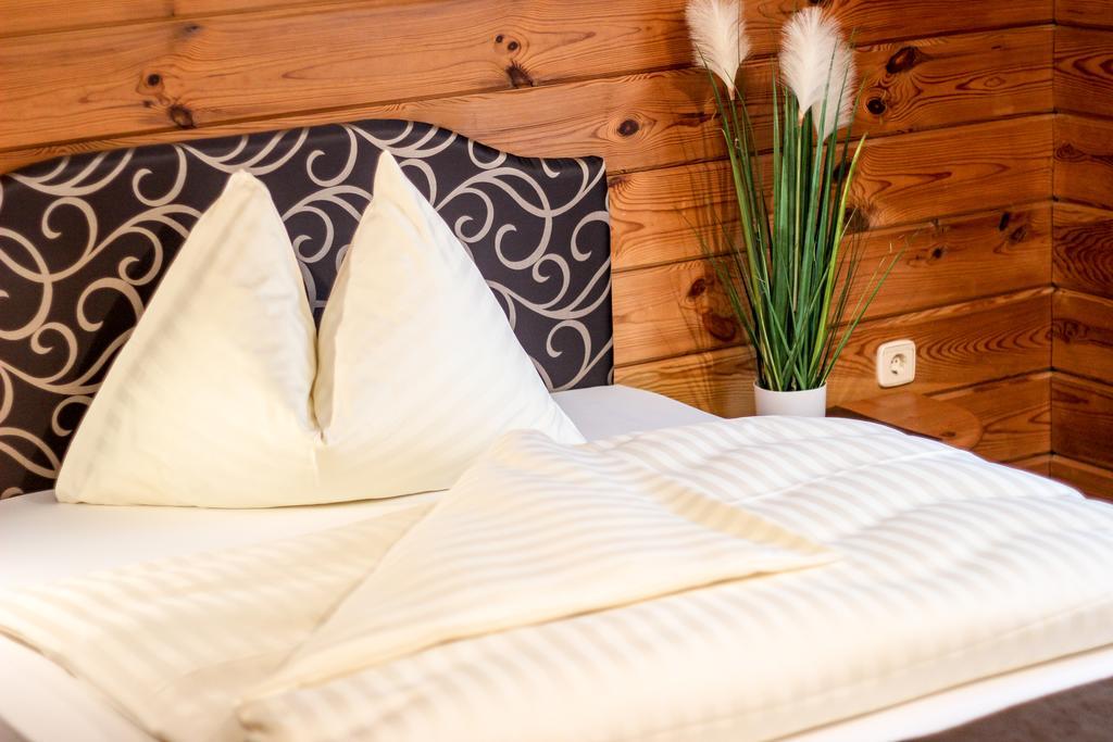 Hotel & Tennis Riederhof Mantscha Ngoại thất bức ảnh